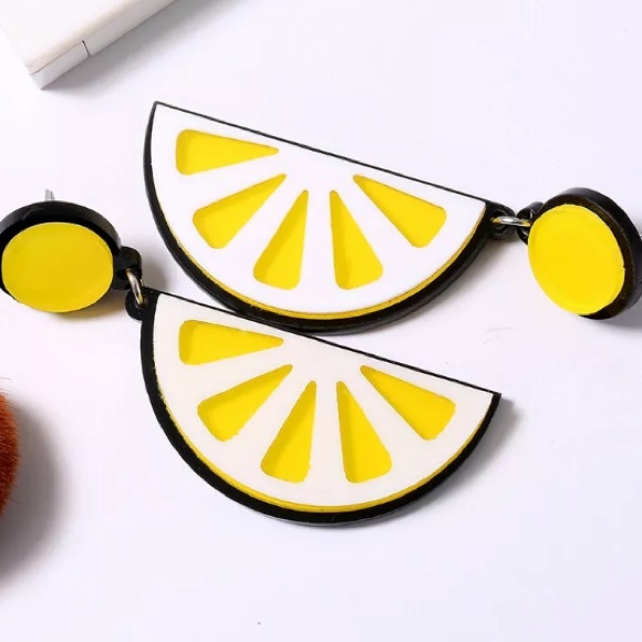 Jewelry - Lemon Acrylic Pierced Dangle Earrings